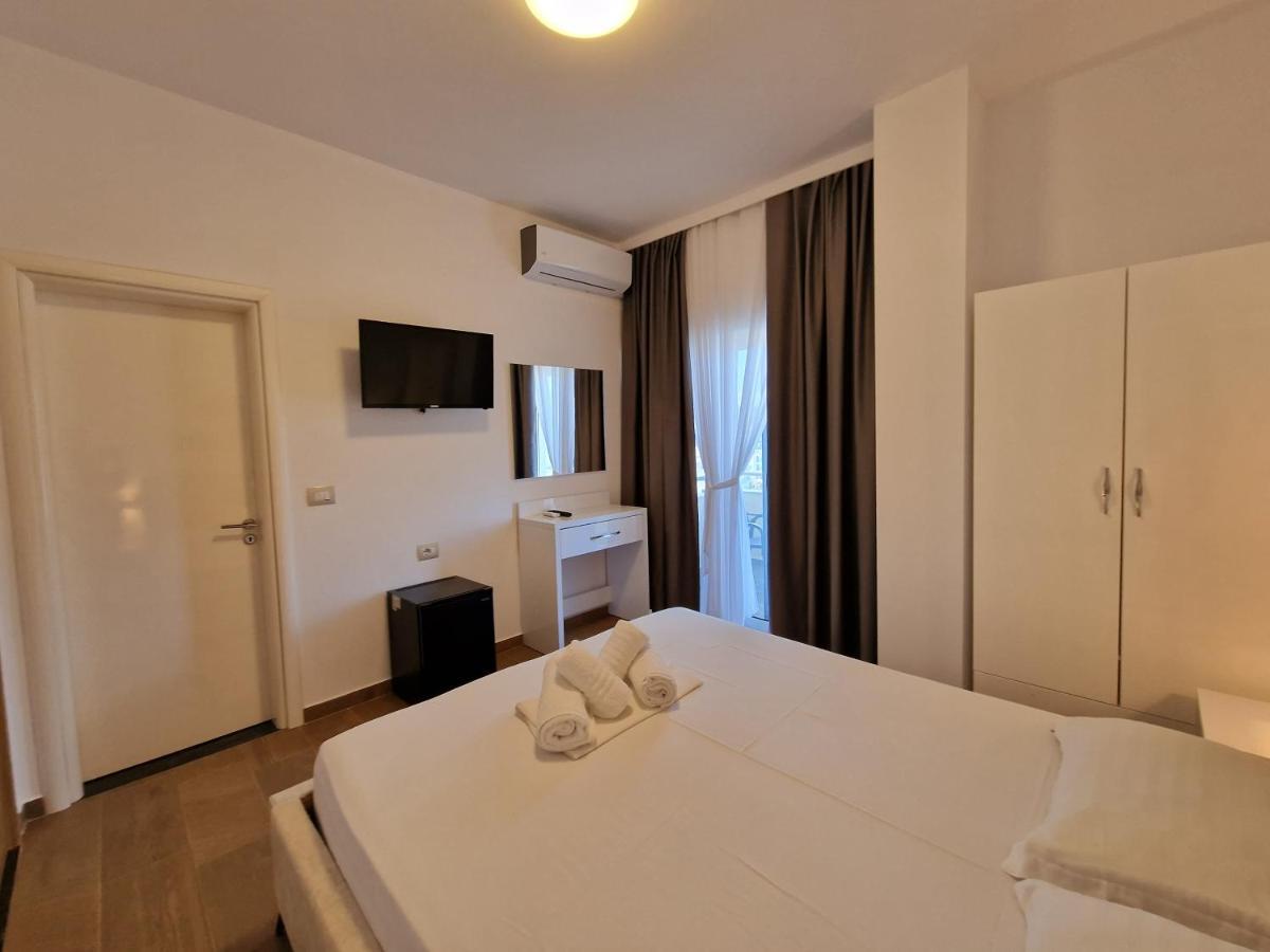 Hotel Queen Margaret Seaside Ksamil Zewnętrze zdjęcie